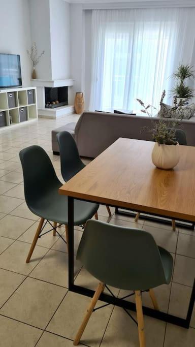 Ivanna apartment Nea Moudhania Exteriör bild