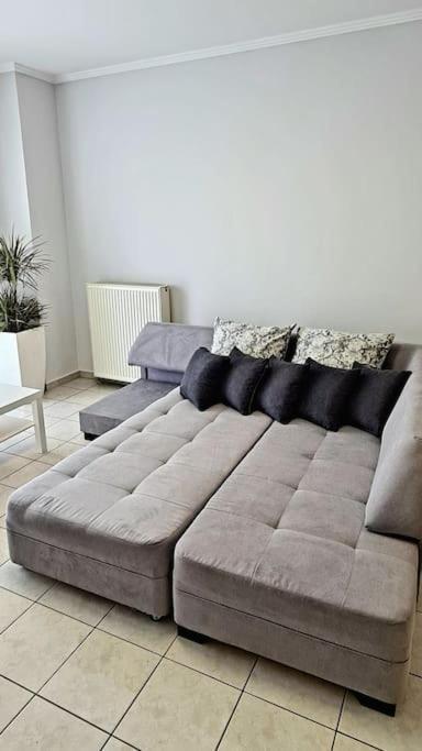 Ivanna apartment Nea Moudhania Exteriör bild